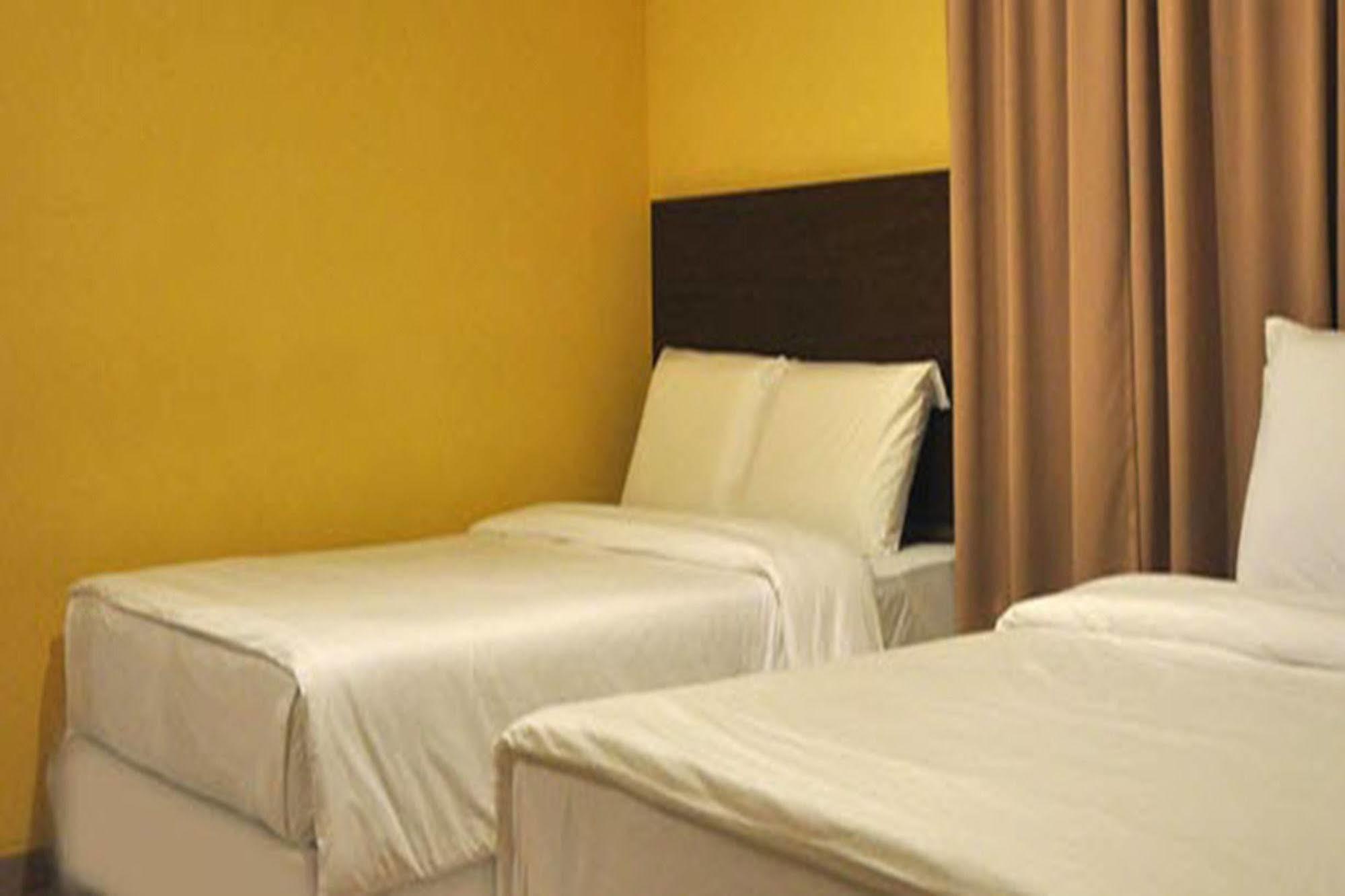 Golden Bay Hotel ملقا المظهر الخارجي الصورة